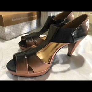 Daisy Fuentes heels Size 8